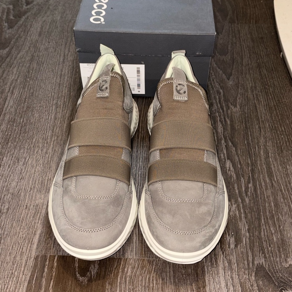 ECCO Men's Ath 1Ftr Slip On Sneakers